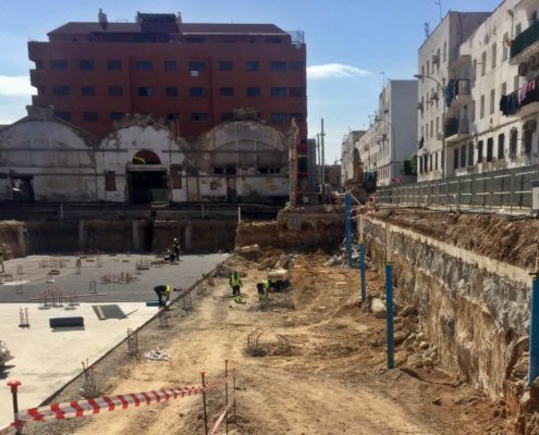 Edificio comercial para supermercado en Melilla