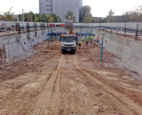 Edificio plurifamiliar de Protección Oficial en la Marina de Prat Vermell en Barcelona