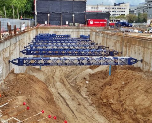 Construcción de un edificio de viviendas en Hospitalet de Llobregat por Rodio Kronsa